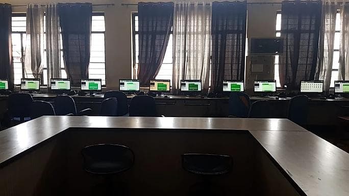 K. K. Wagh College of Pharmacy Nashik Laboratory photo 9